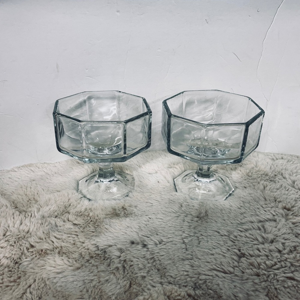Set of 2 Clear Glass Octagon Pedestal‎ Dessert Bowls Coupe Glasses Heavy Glass